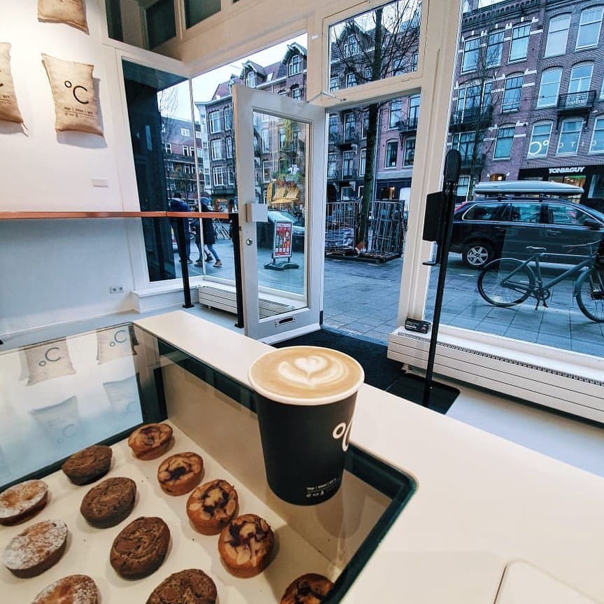 Cafecito (Van Baerlestraat) — detail