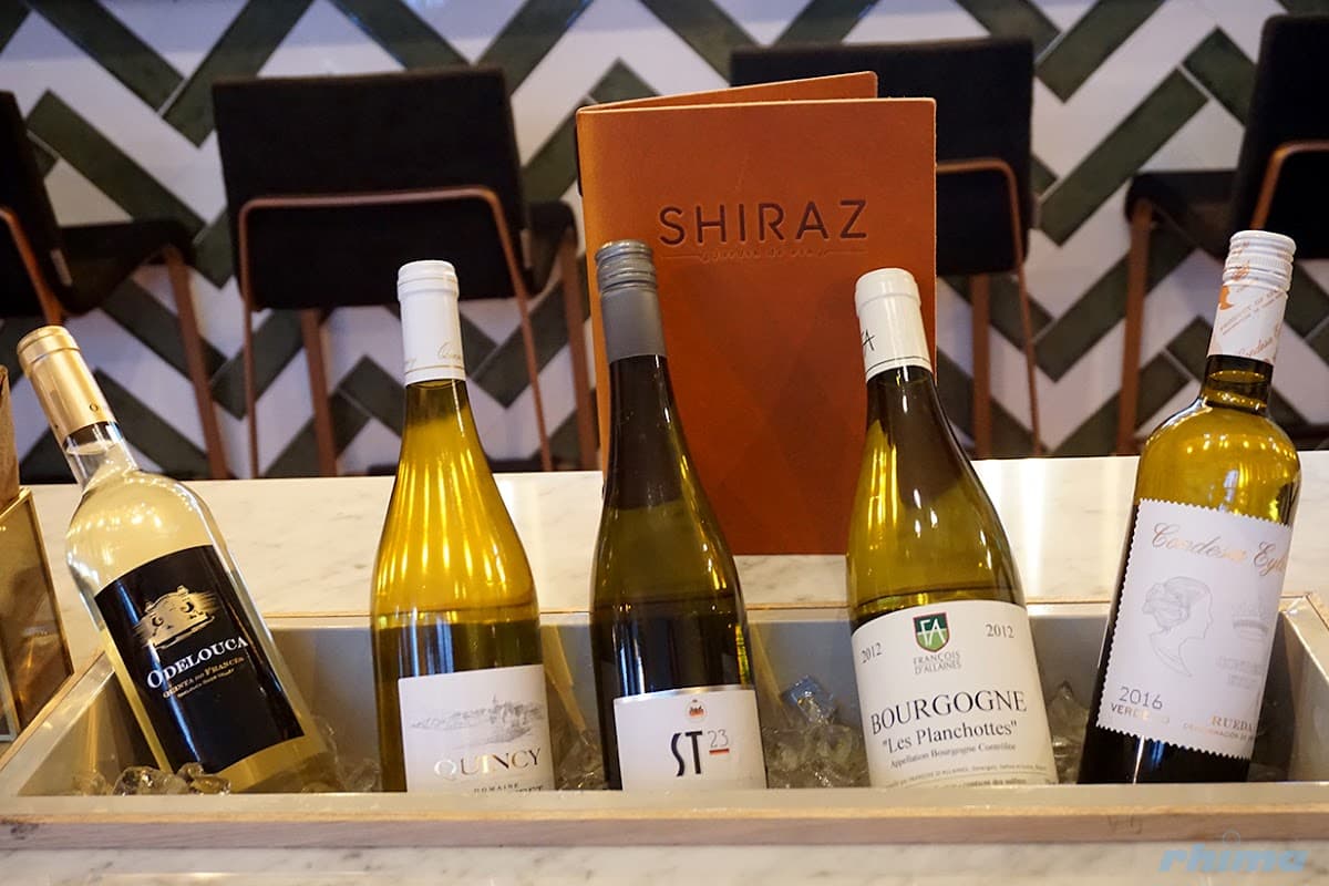 Shiraz Jardin des Vins — detail
